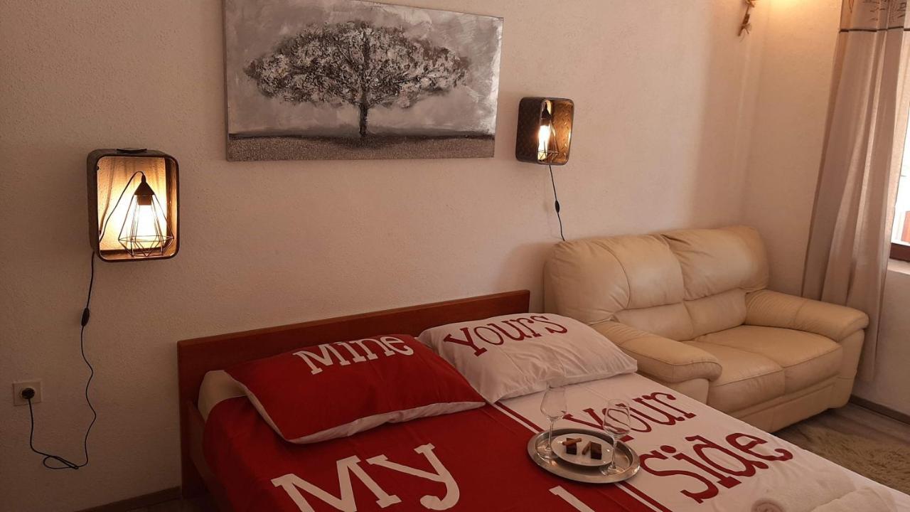 Vila Brig 108 - Private Swimming Pool And Jacuzzi Рийека Екстериор снимка