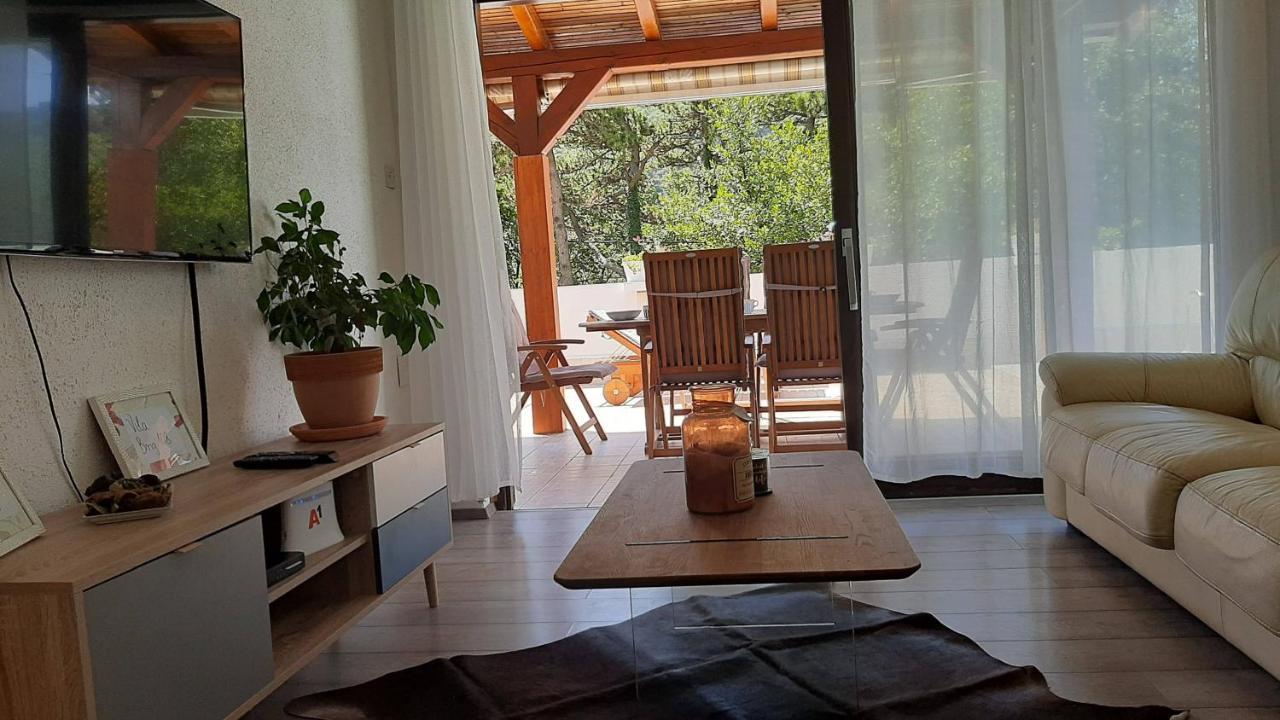 Vila Brig 108 - Private Swimming Pool And Jacuzzi Рийека Екстериор снимка